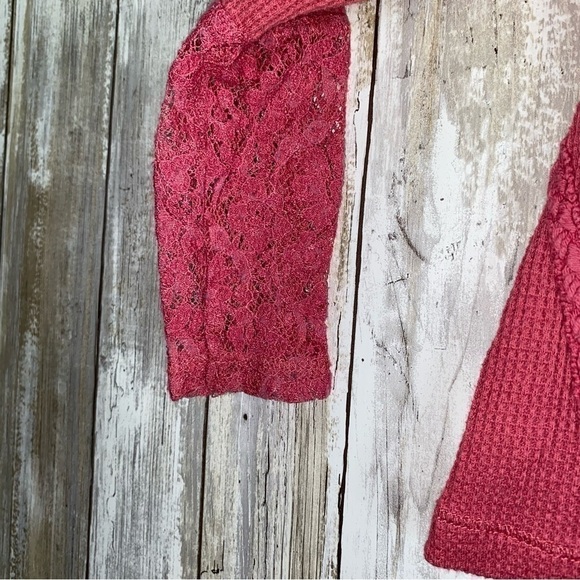 Lucky Brand Kids Pink Lace Sleeve Top - Picture 3 of 4